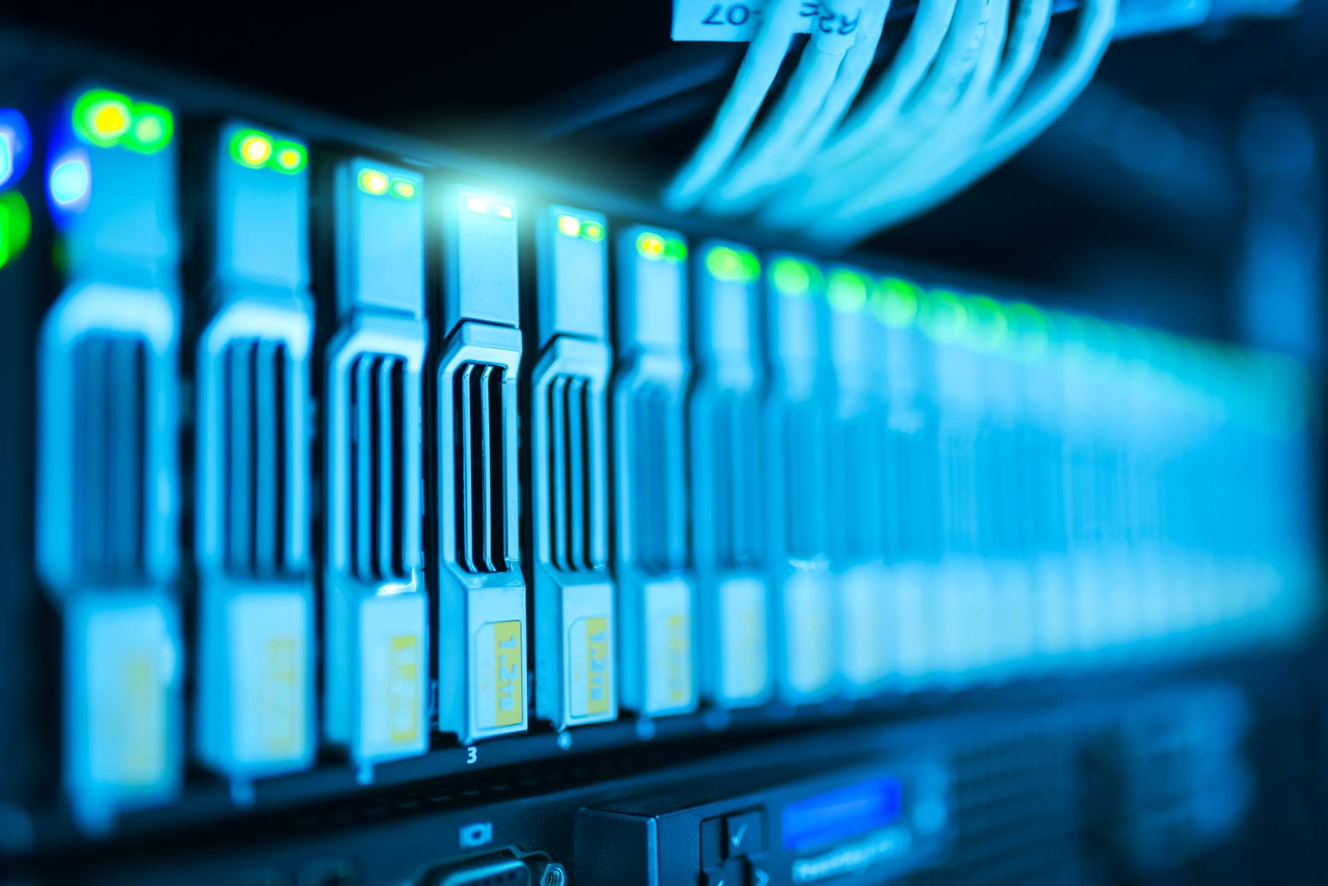 SmiKar Storage Array SmiKar Storage Array
